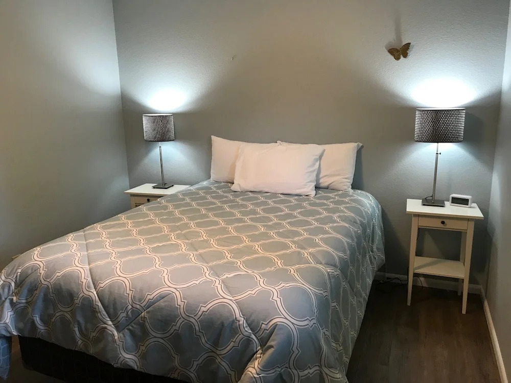 Necanicum West 3 Bedrooms 2.5 Bathrooms Home