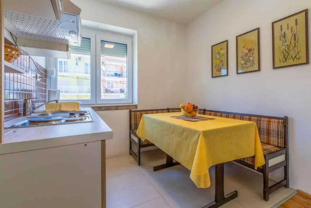 Apartments in Crikvenica 39516
