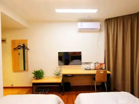 Shankee Hotel (Jiaozuo Station Henan Polytechnic University North Campus)