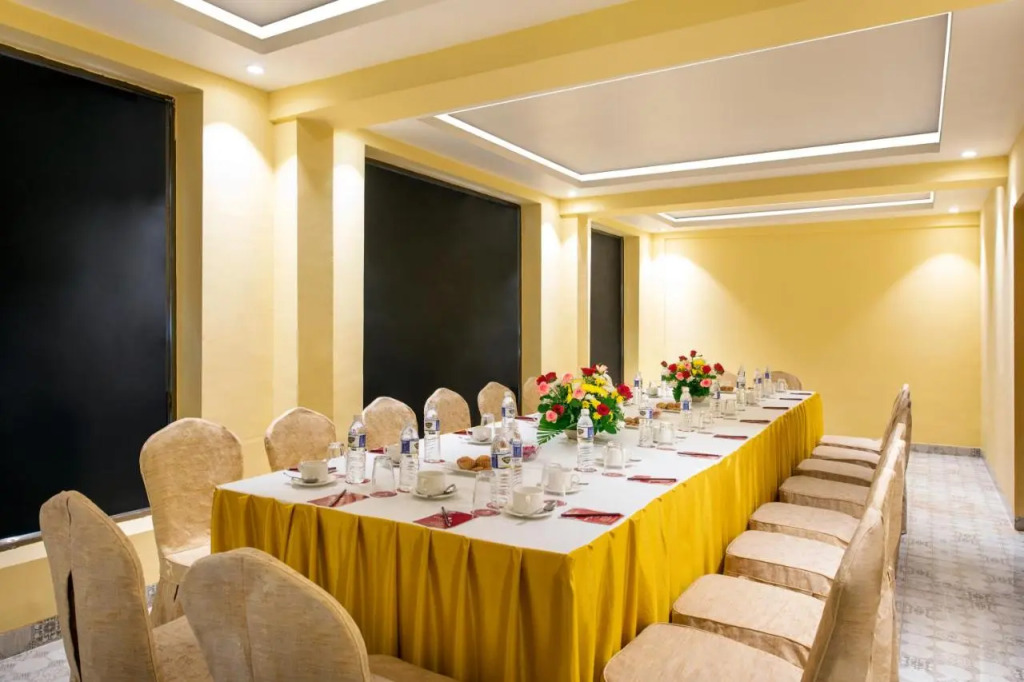 Sea Breeze Sarovar Portico Varca Goa