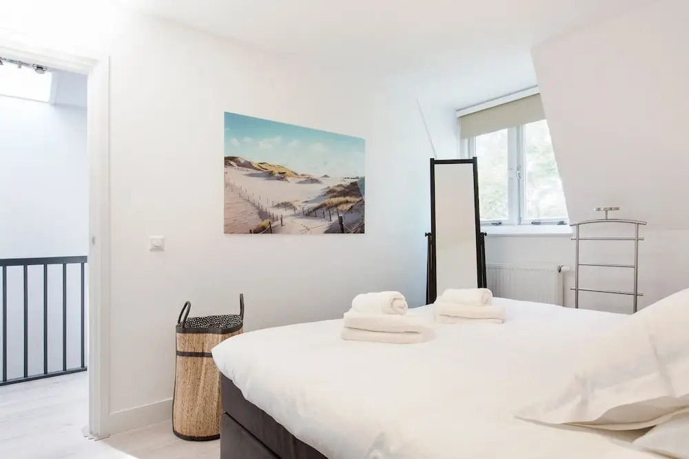 Windmill Apartment