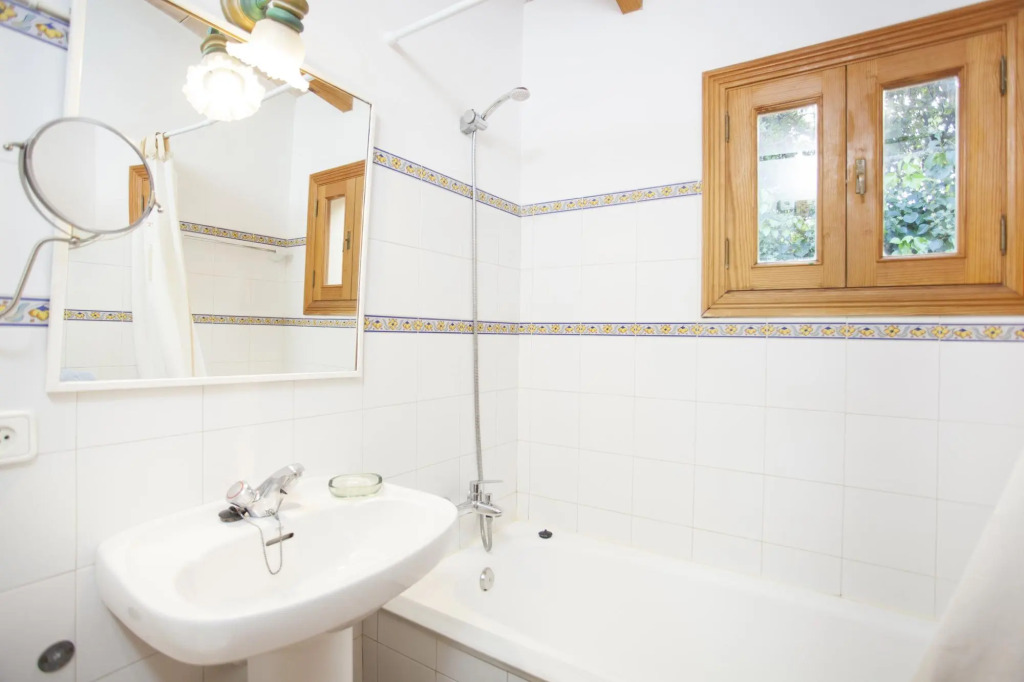 CAN ANDREU - Finca with private pool only 2.3 km away from the beach Free WiFi
