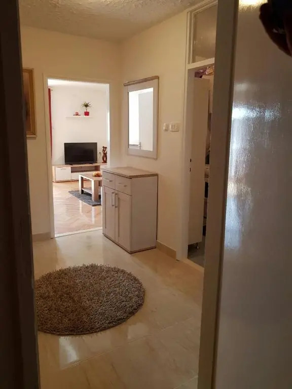 Apartment Vice mali