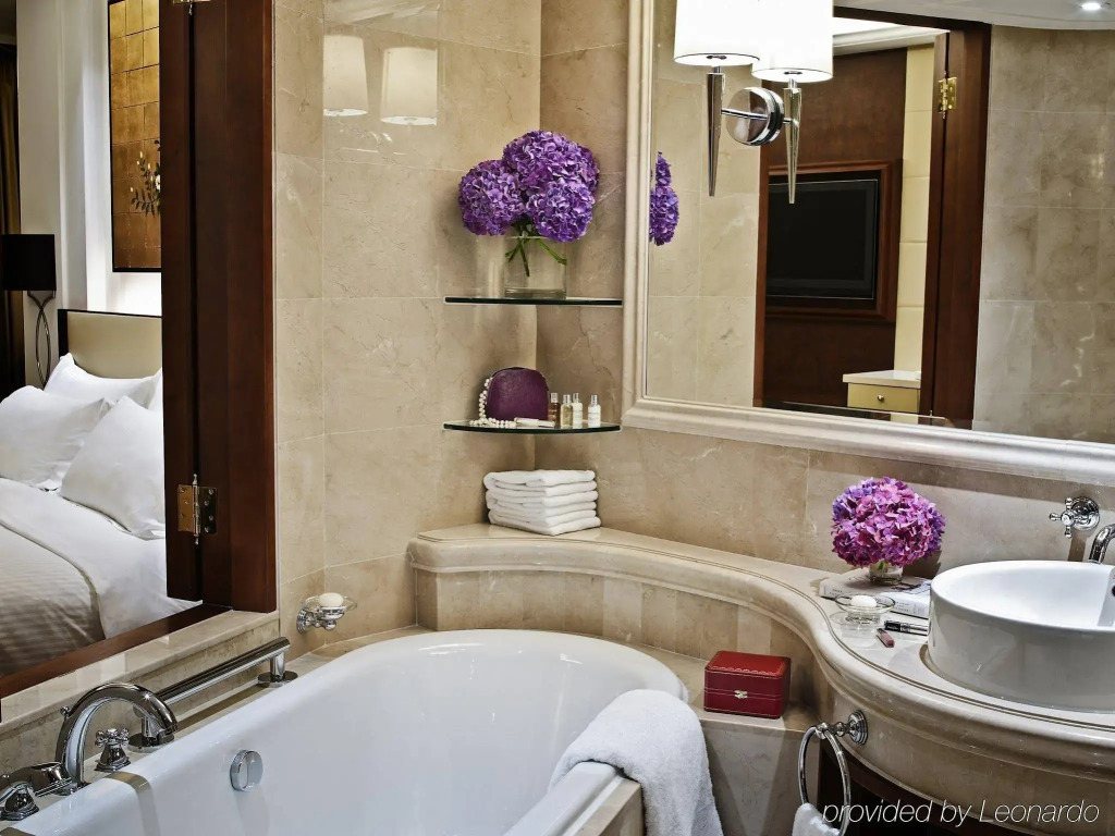 The Langham Hong Kong