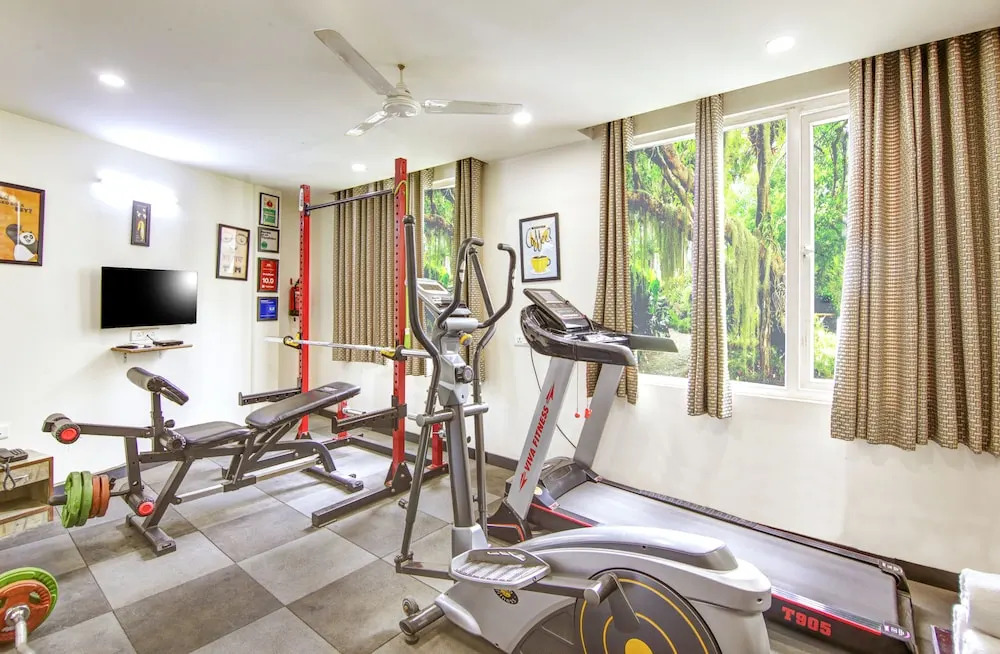 Gracious by Vishesh Hotels & Home Stay