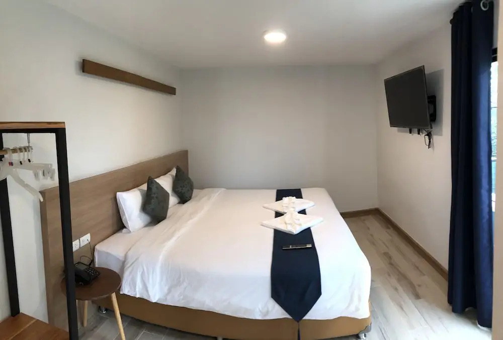 Kin Bed Chiang Mai
