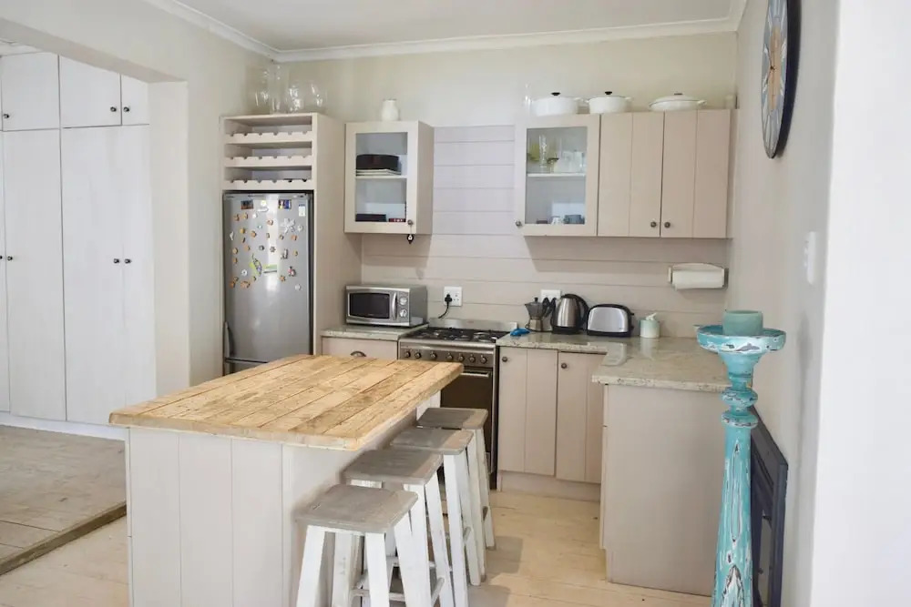 2 Bedroom Home With Private Garden