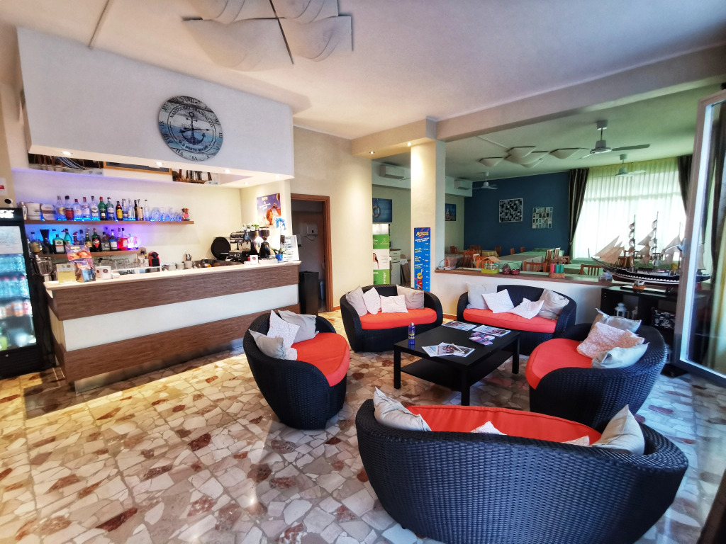 Hotel Sayonara
