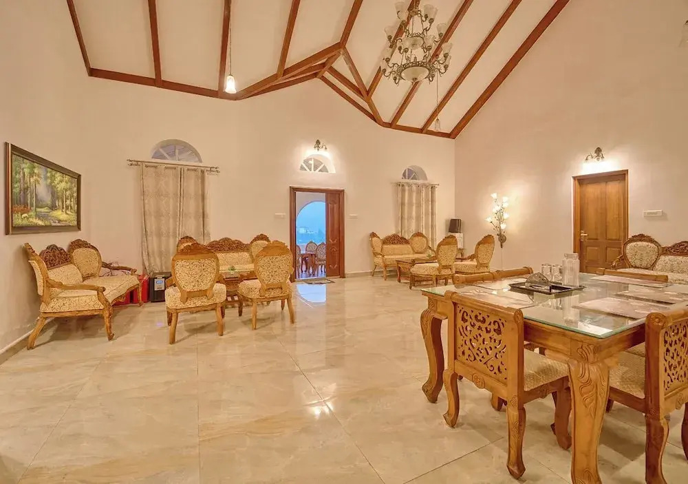 Emerald Stays Ooty by VOYE HOMES - Italian Luxury near Ooty Emerald Lake