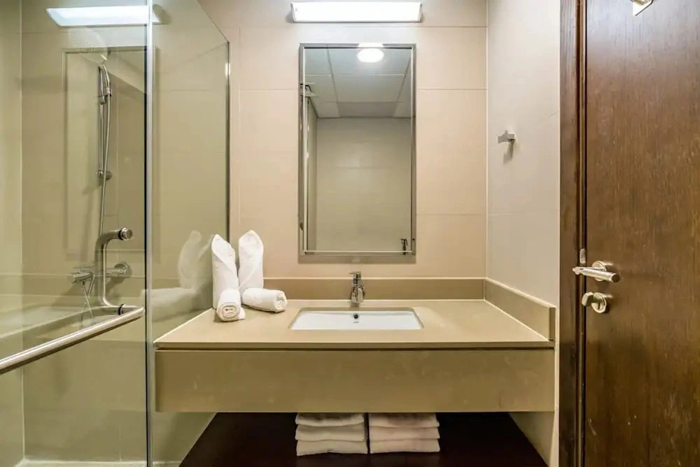 Silkhaus Burj Daman Tower Difc Studio Pool Gym