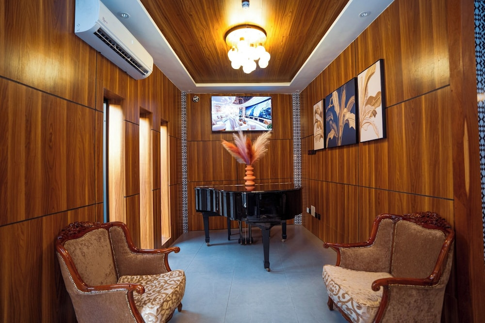 Maison Mayaki