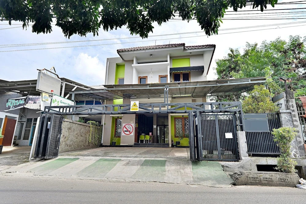 ZEN Rooms Cipete Utara