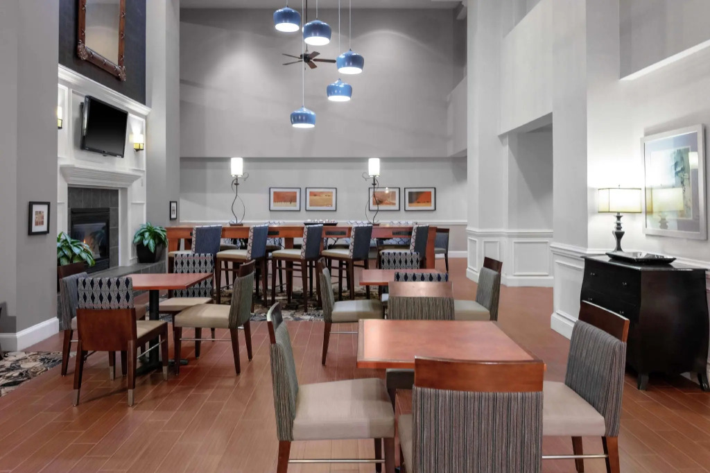 Hampton Inn & Suites Concord-Charlotte