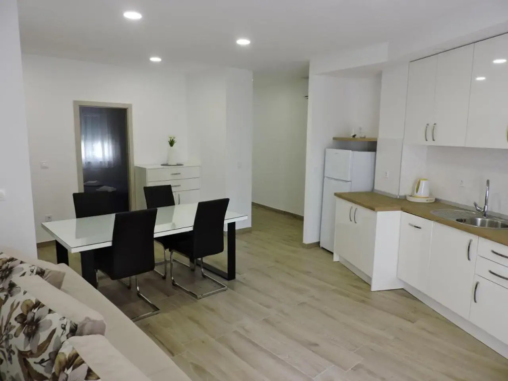 Apartments Lidus