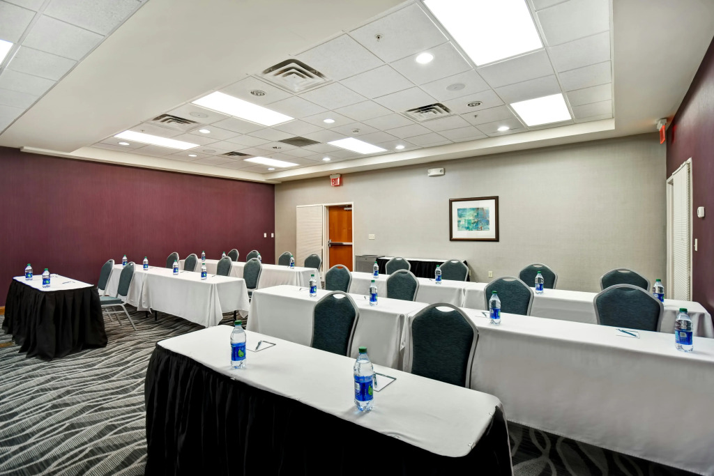 Homewood Suites by Hilton Cincinnati-Milford
