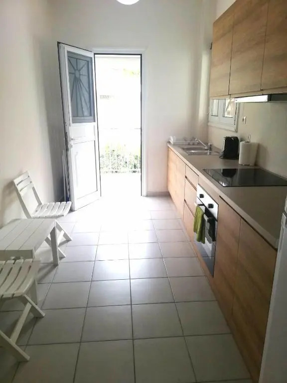 Cozy Apartment in Glyfada