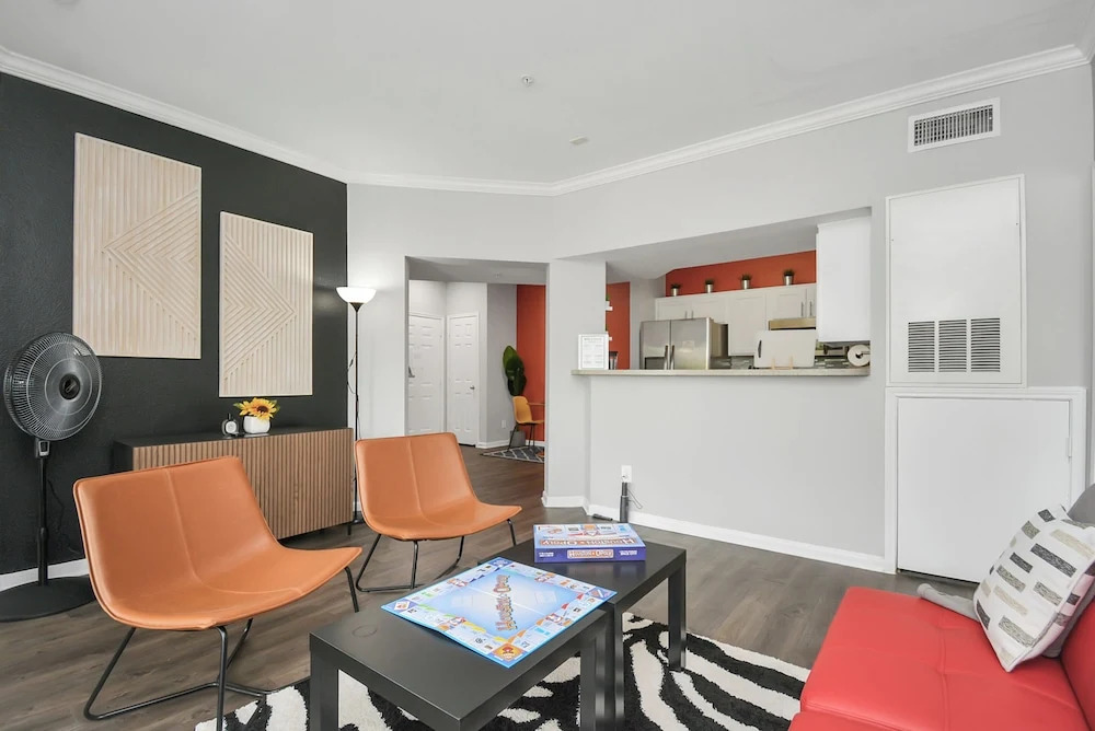 TX Home Group - Medical Center