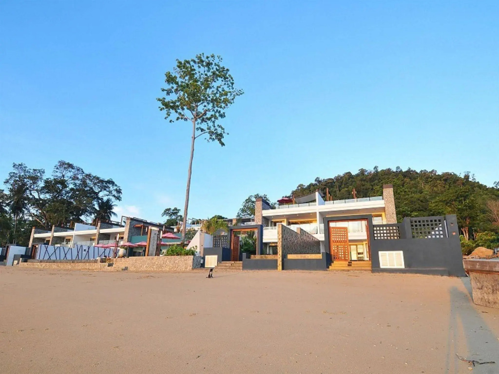 BYG Grand Sea View @ Siray Beach