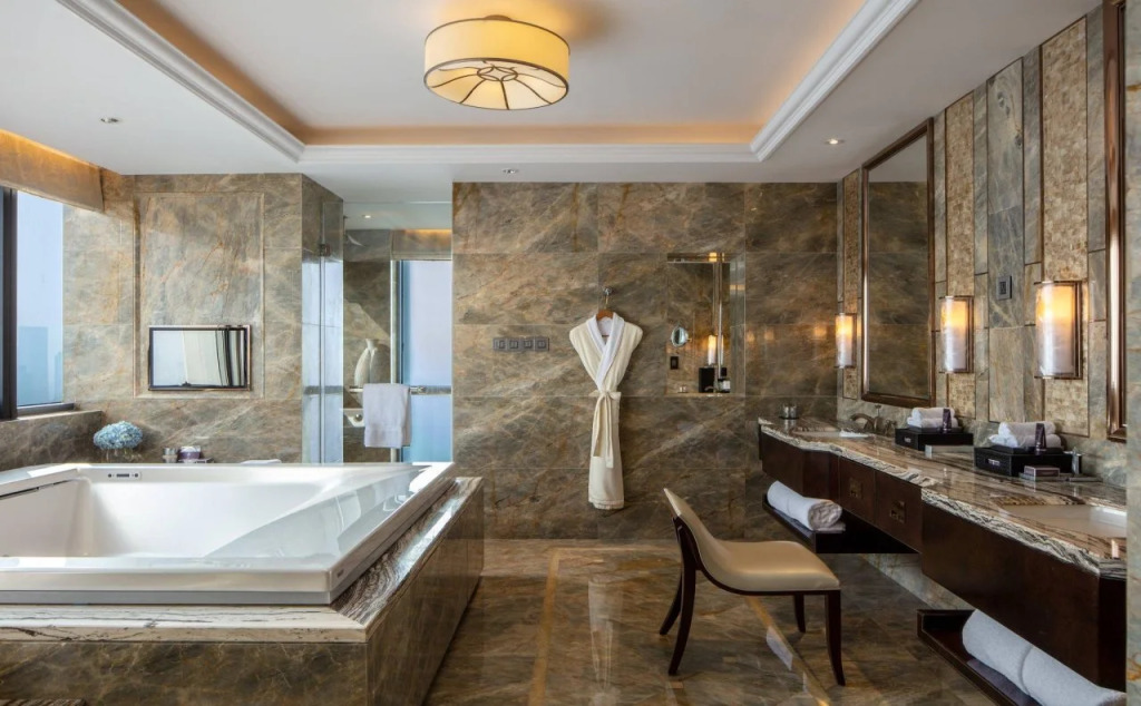 The Ritz-Carlton, Chengdu