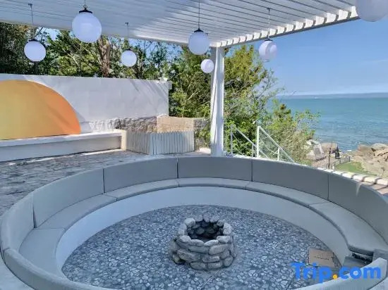 Sanmengji Seaview Pool Vacation Homestay