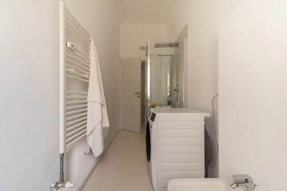 w Stylish 2BR Near Navigli City Landmarks