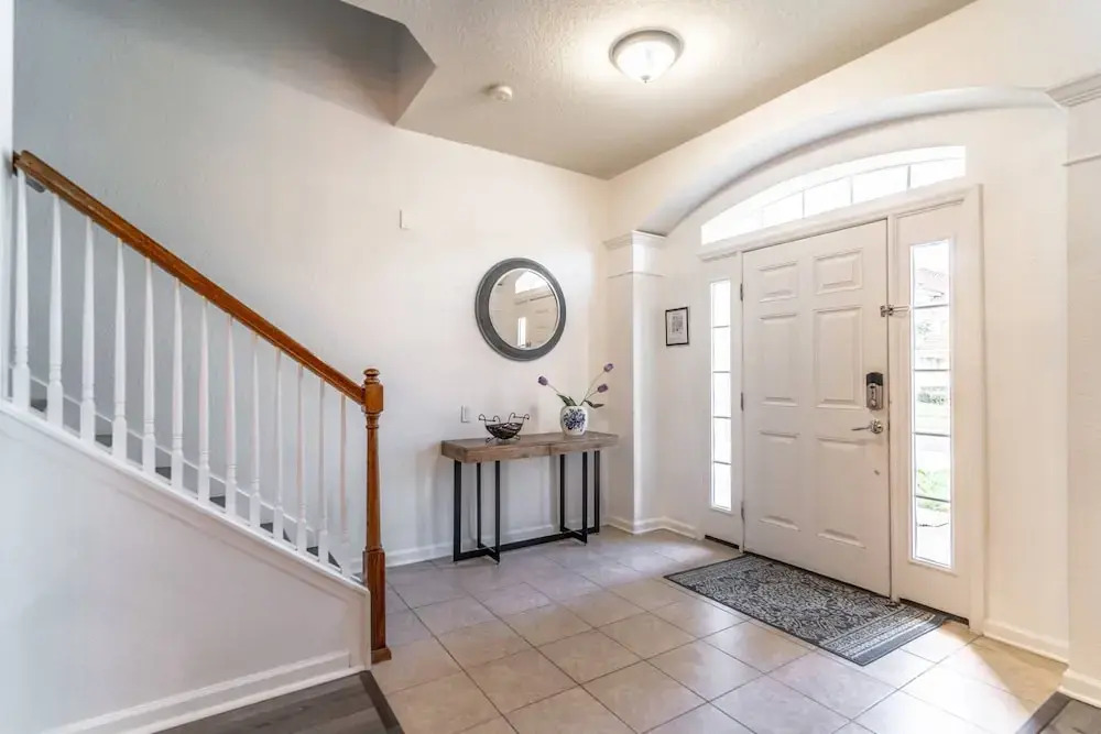 7812 Windsor Hills
