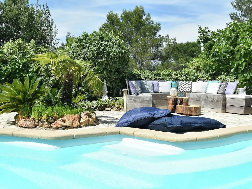 Villa in Fréjus with Pool near Beach