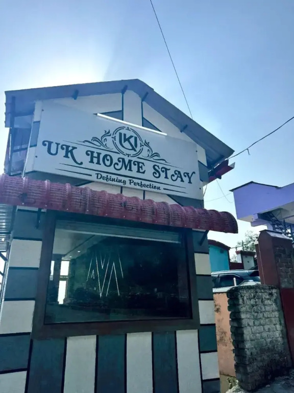 Goroomgo UK Homestay Nainital With Himalayan View