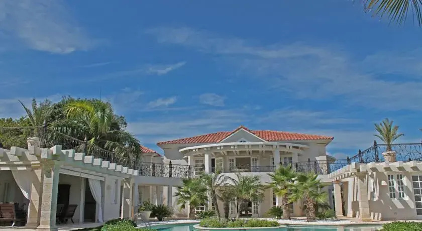Villa Blanca