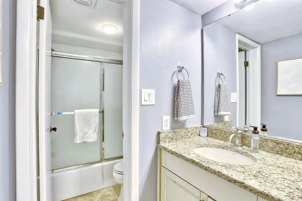 Land's End 4-206 Bay Front - Premier