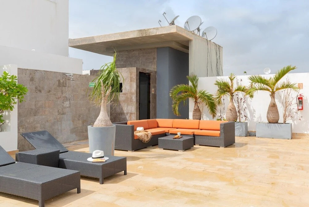 Stunning 3BR Apartment Rooftop Pool Sundeck Near 5th Avenue The Beach Amazing Amenities