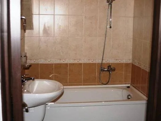 Pm Services Riverside Apartments