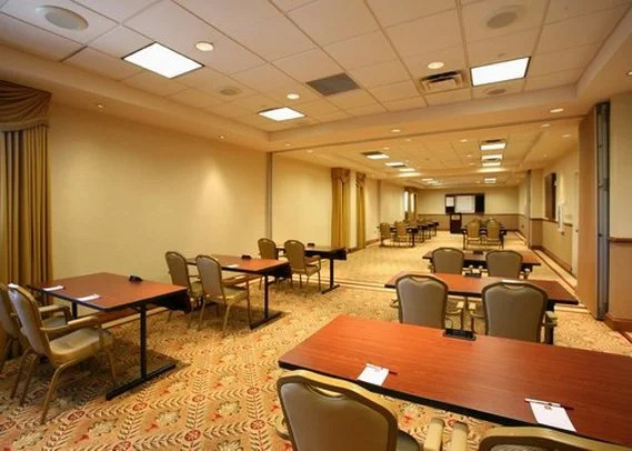 Hilton-Little Rock Metro Center