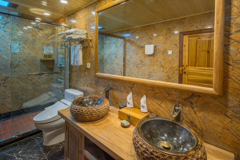 Yangshuo Ancient Garden Boutique Hotel-English speaking team&Swimming pool&Activities organized&Free pick up from Airport or TS over 4 nights