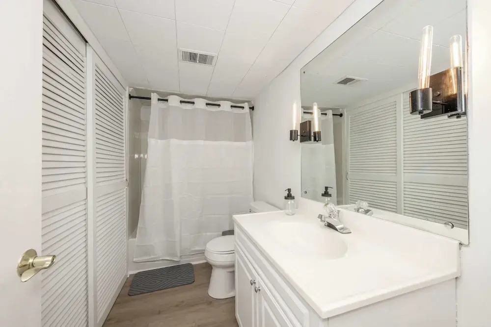 The Grand Elm Suites Sleeps 10
