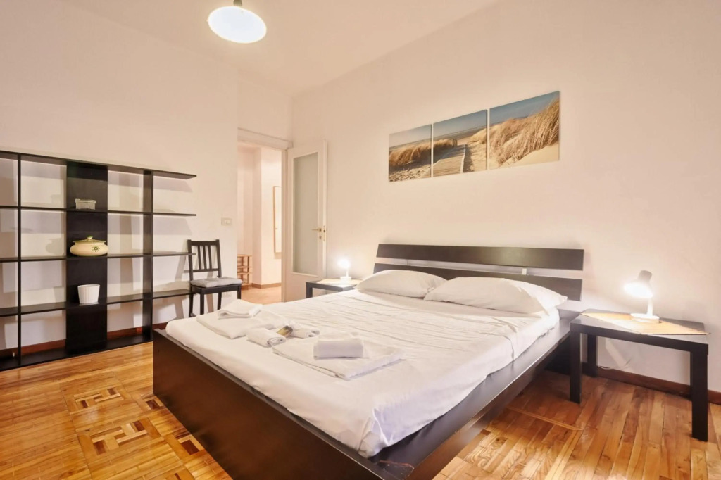 Piazza Statuto Elegant Apartment