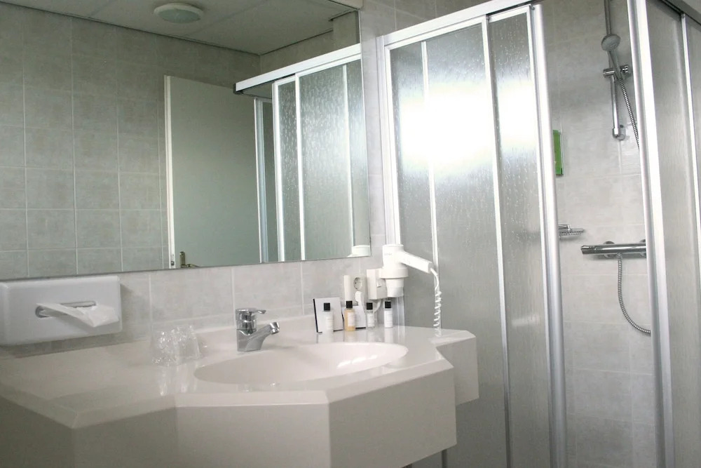 Hotel Sportsbar & Brasserie Dorhout Mees