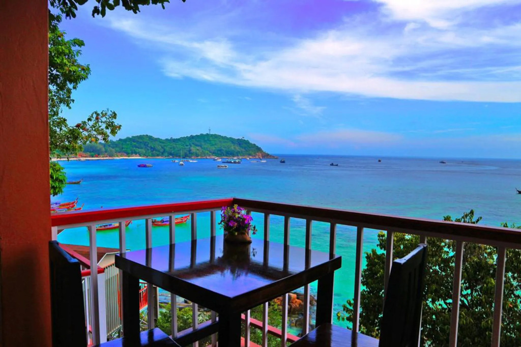 Chareena Hill Beach Resort