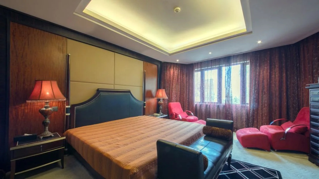 G.Garden Hotel