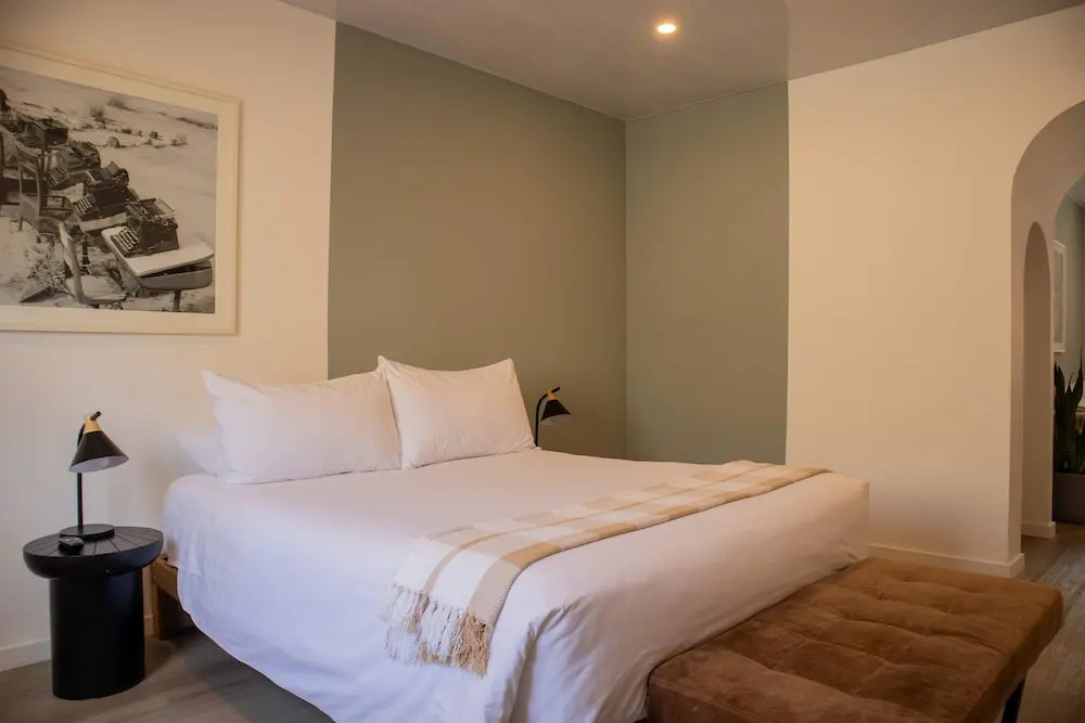 w Impressive 5BR w Terrace in Miraflores