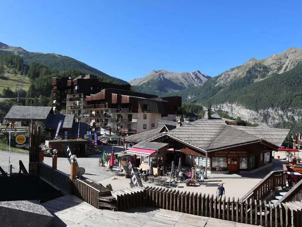Studio Les Orres, 1 pièce, 4 personnes - FR-1-322-439
