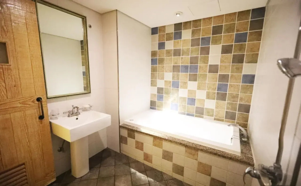 Hotel ES Cheongju