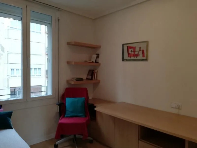 Apartamentos Dos Torres Boromir en el corazón de la ciudad
