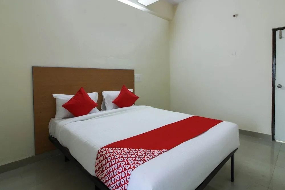 OYO 47251 M&m Rooms