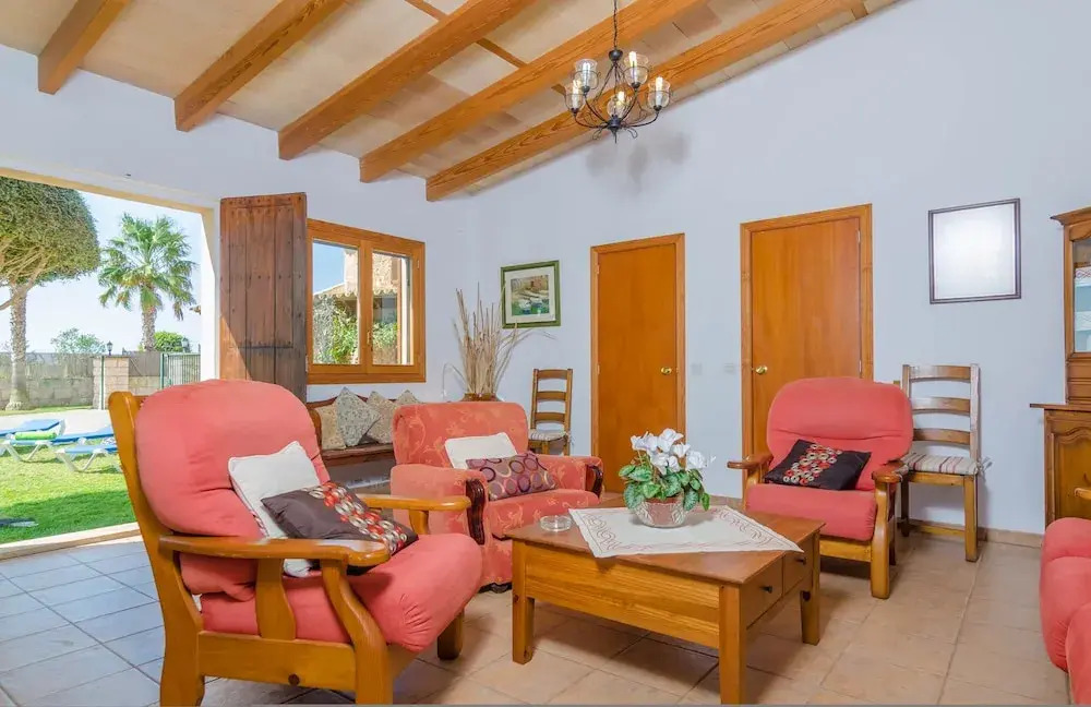 Es Palmer in Campos With 4 Bedrooms and 3 Bathrooms