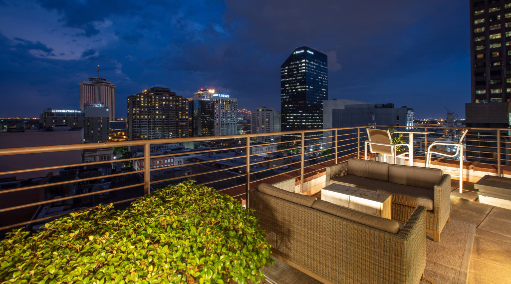International House Hotel