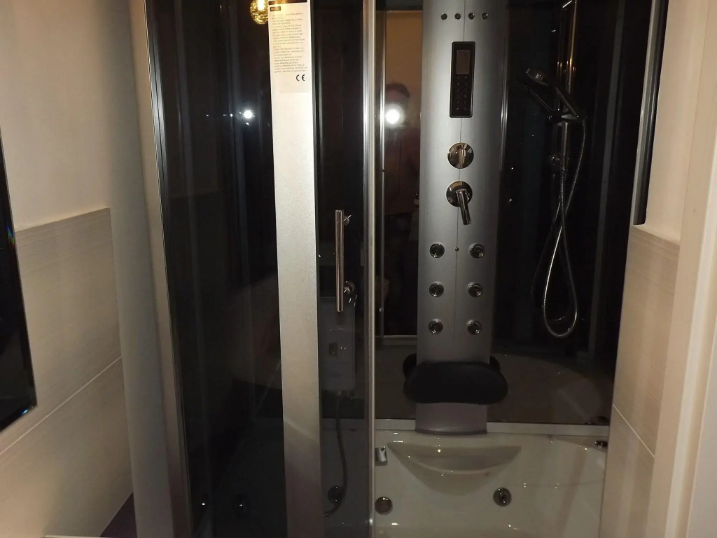 Gio Suites
