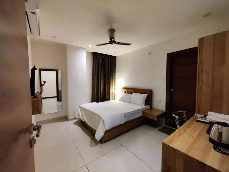 Hotel Hibiscus Tree- Bachupally