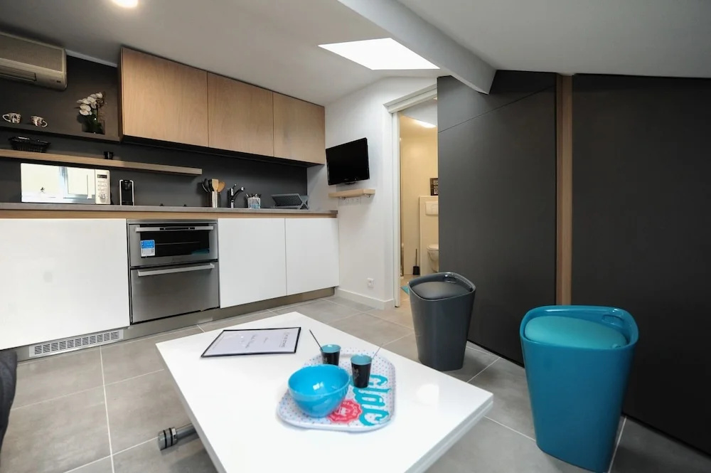 Studio Paradise Five Stars Holiday House