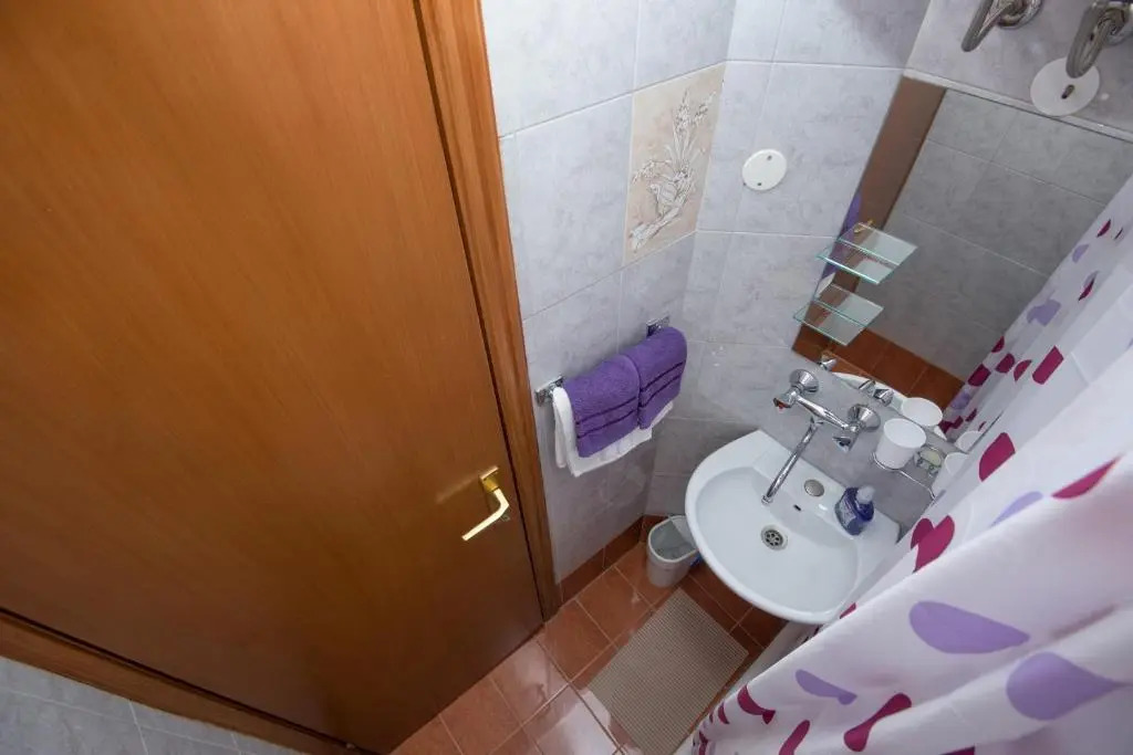 Apartments and Rooms Nekic